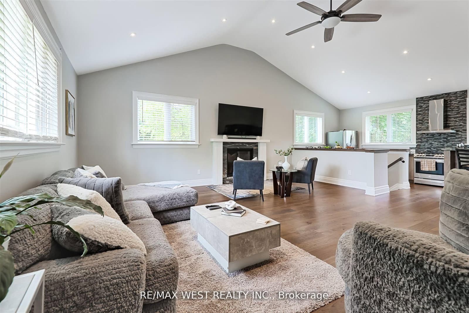 18 Windy Ridge Drive thumbnail 11