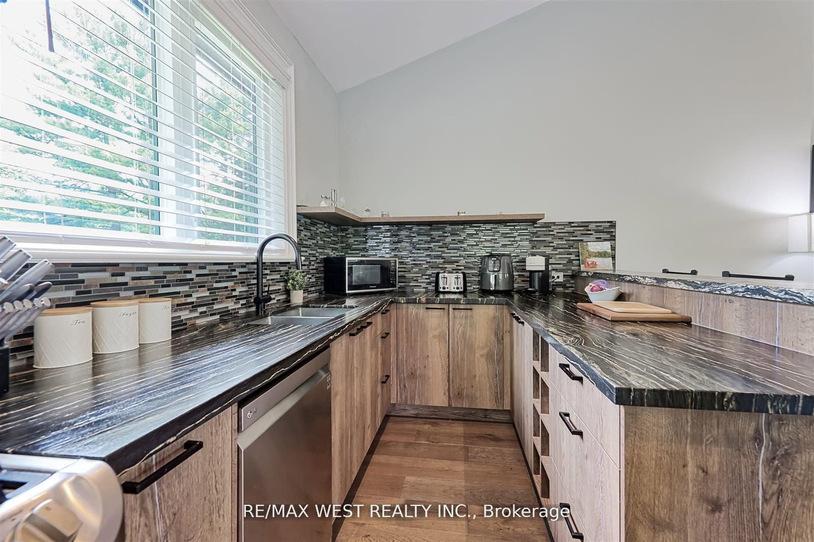 18 Windy Ridge Drive thumbnail 13