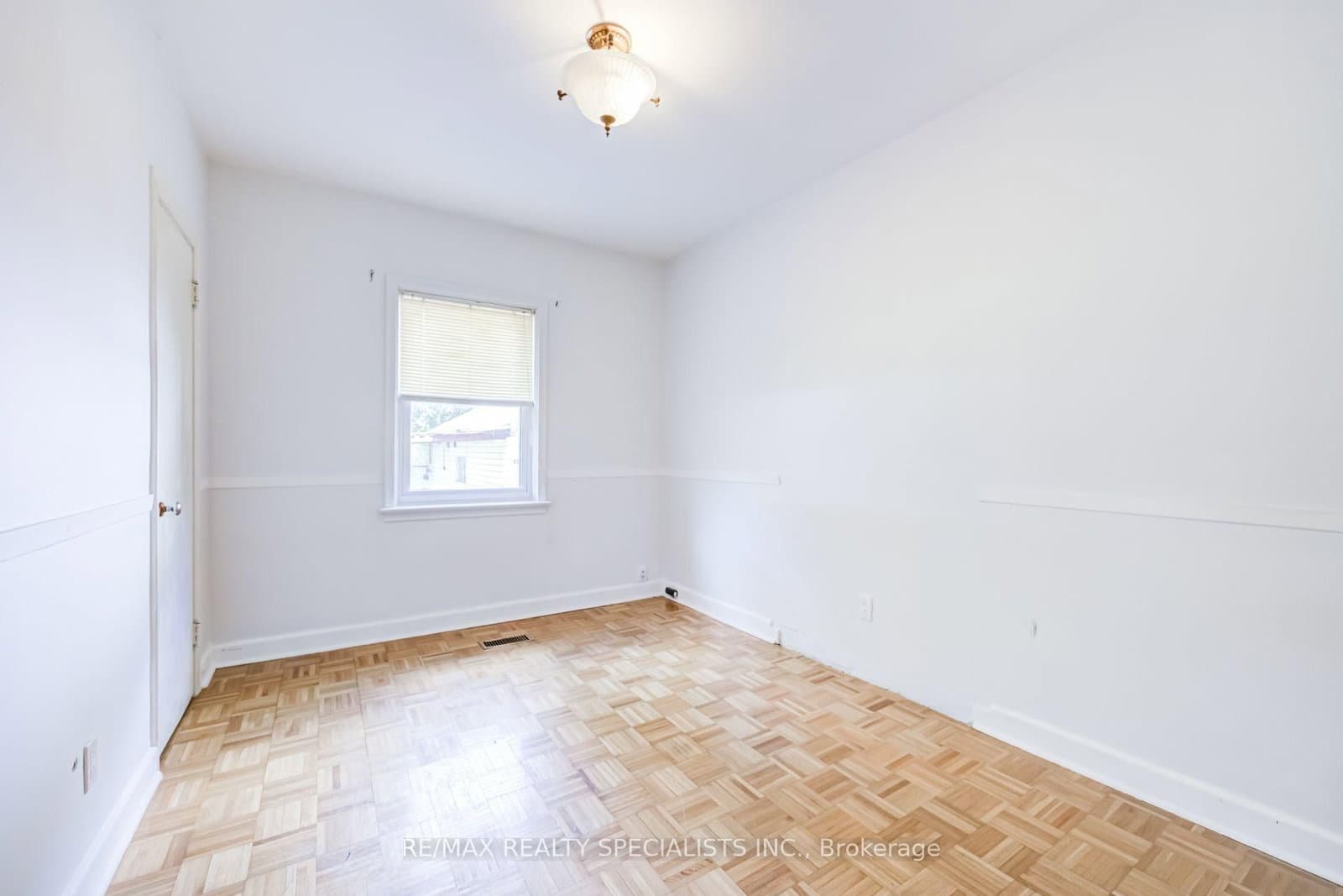 47 Singleton Road thumbnail 17