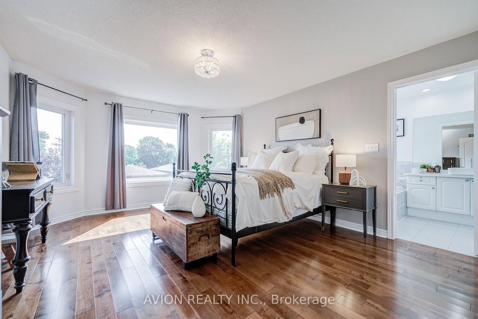 83 Stonebridge Boulevard thumbnail 21