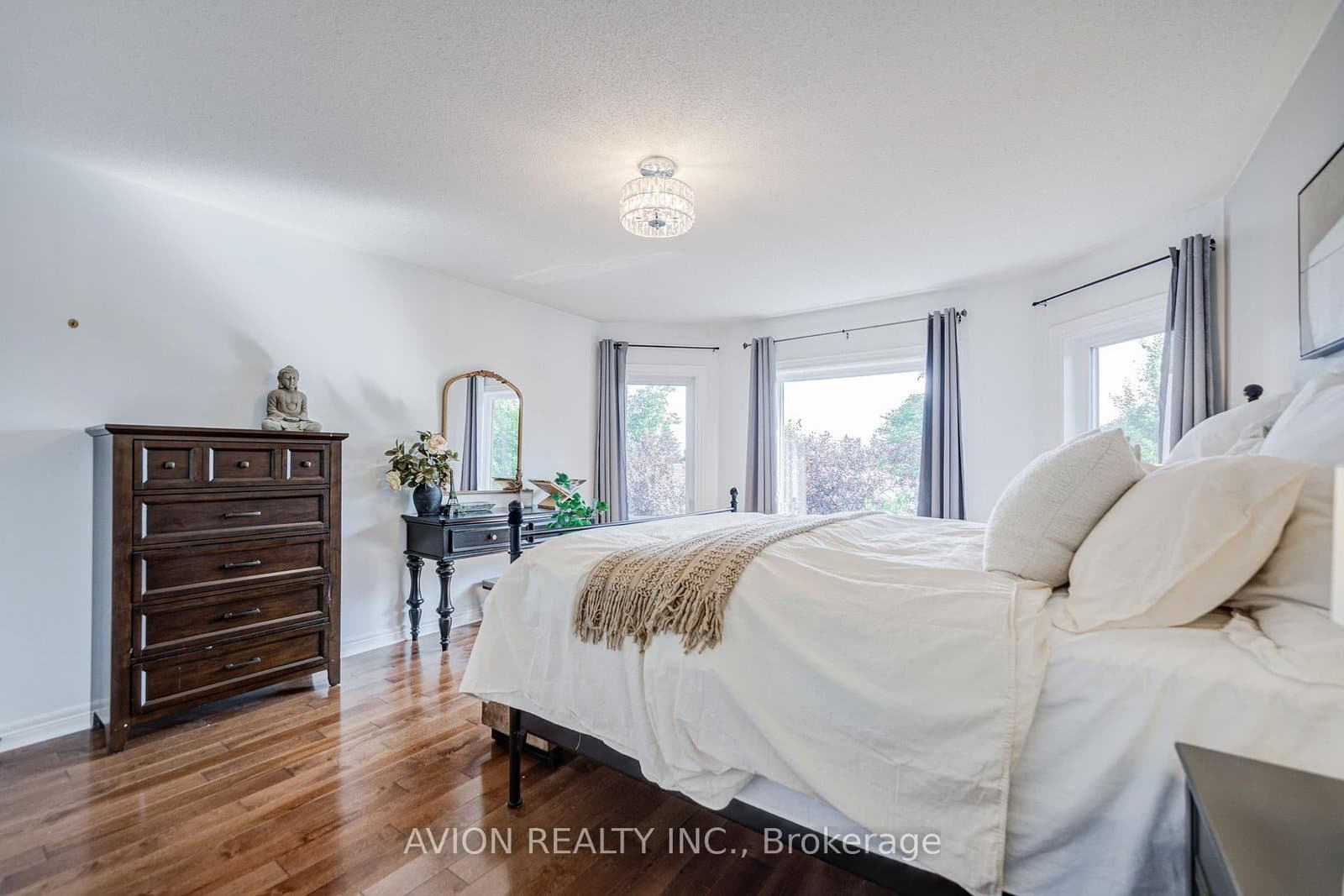83 Stonebridge Boulevard thumbnail 24