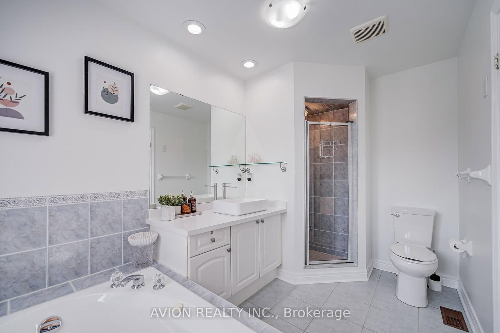 83 Stonebridge Boulevard thumbnail 26