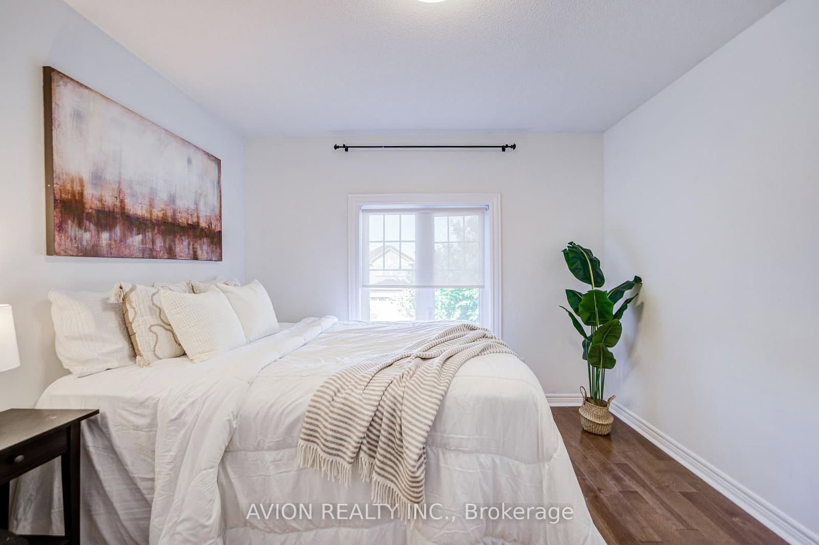 83 Stonebridge Boulevard thumbnail 30