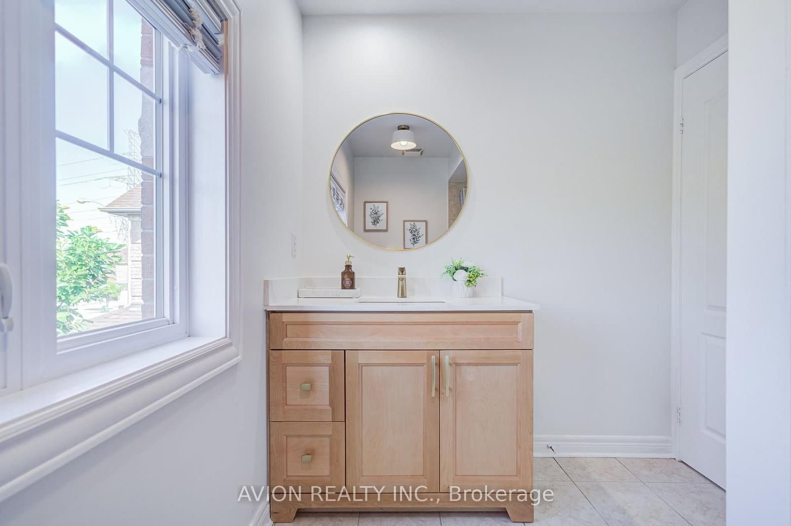83 Stonebridge Boulevard thumbnail 31