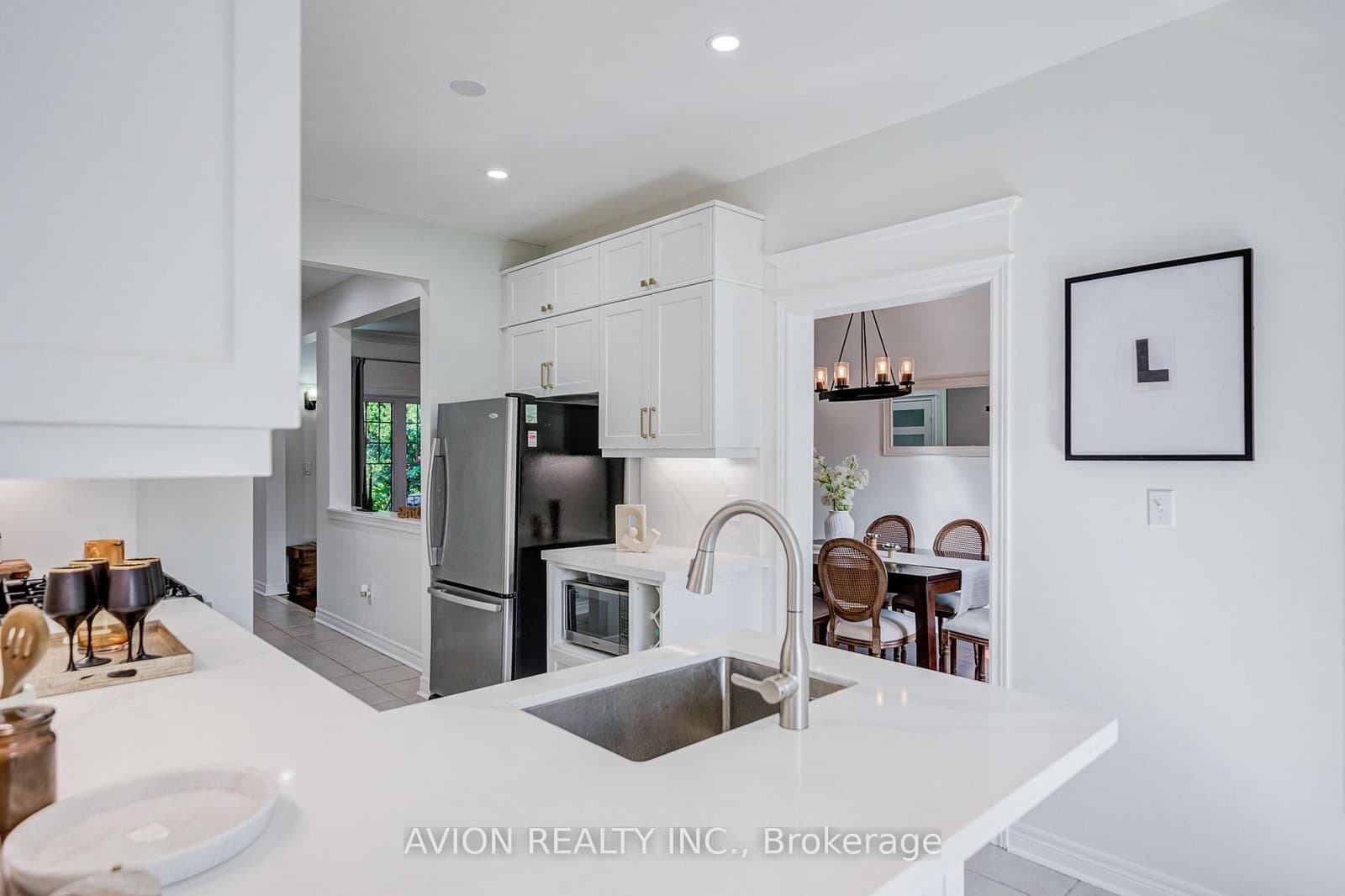 83 Stonebridge Boulevard thumbnail 9