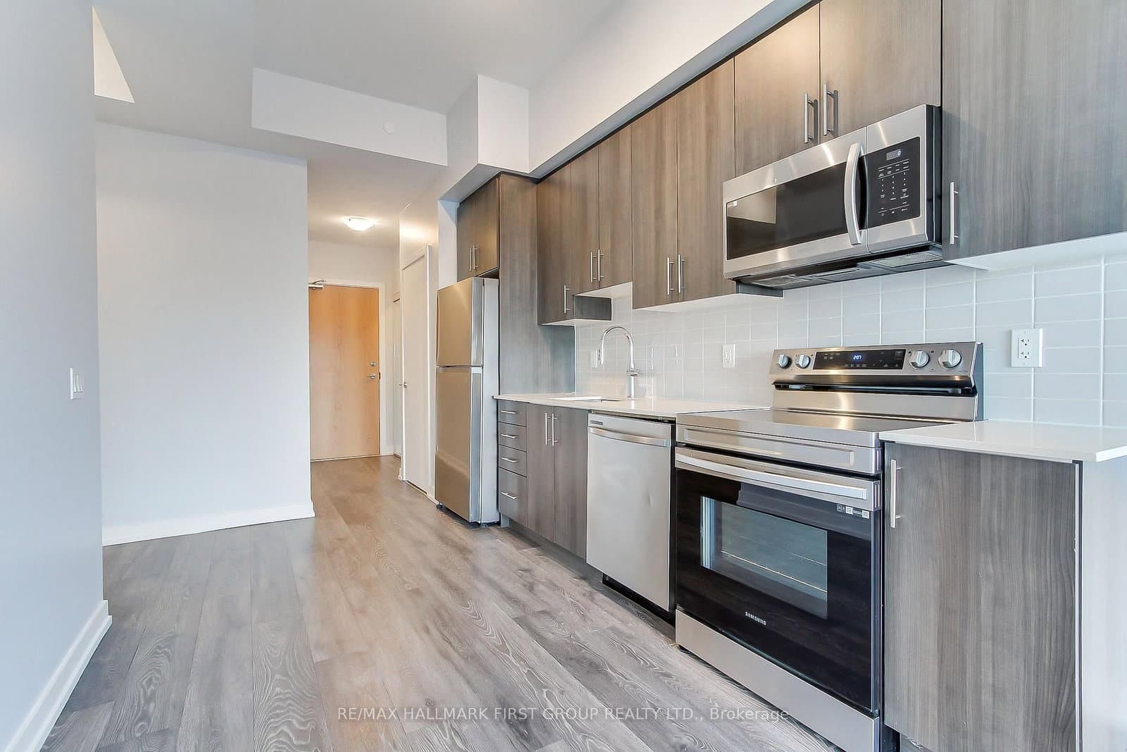 1455 Celebration Drive, Unit 710 thumbnail 7