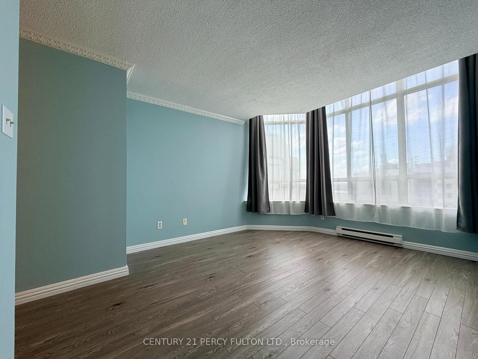 175 bamburgh Circle, Unit PH12 thumbnail 18