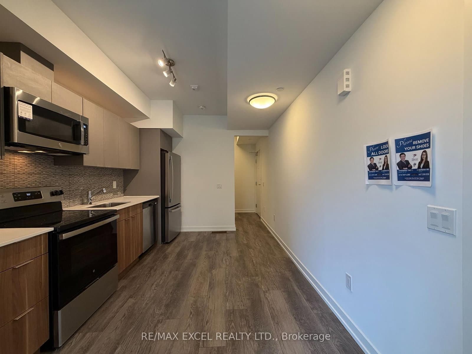 3069 Pharmacy Avenue, Unit 10 thumbnail 3