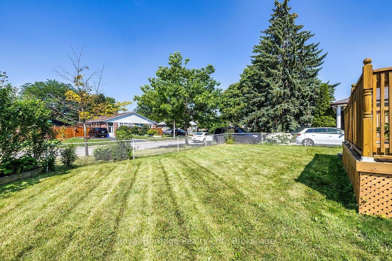 42 Thorncroft Crescent thumbnail 9
