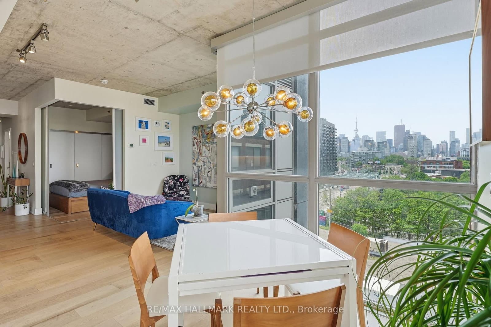 630 Queen Street E, Unit 602 thumbnail 2