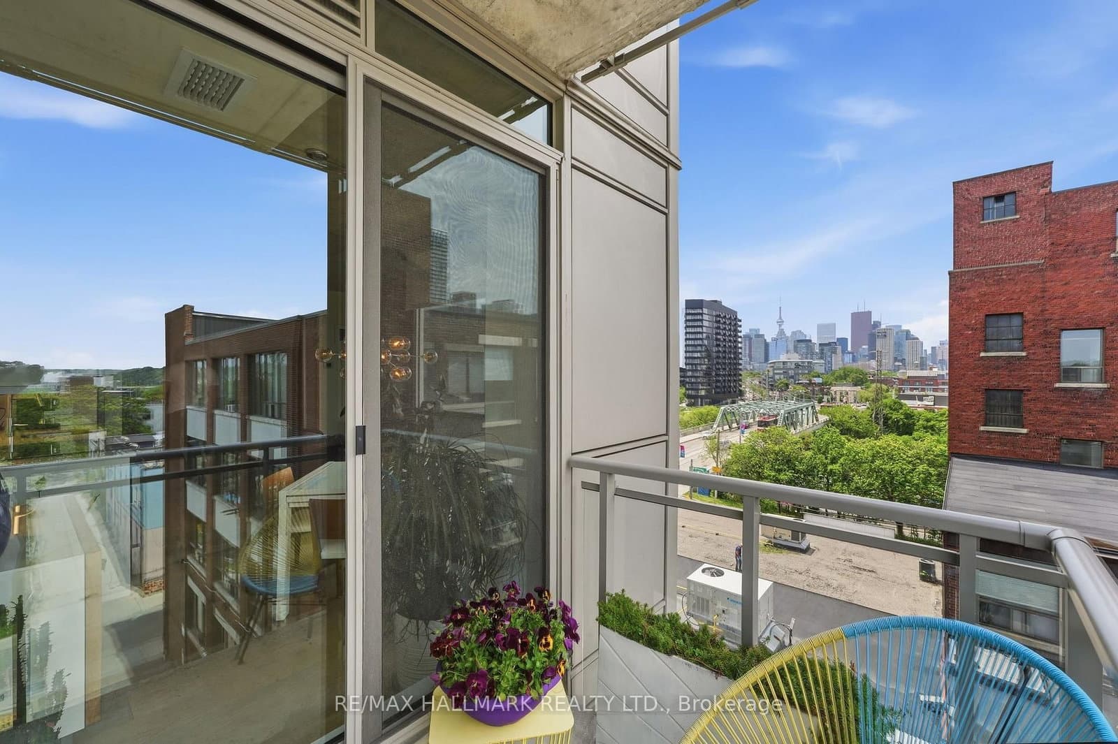 630 Queen Street E, Unit 602 thumbnail 20