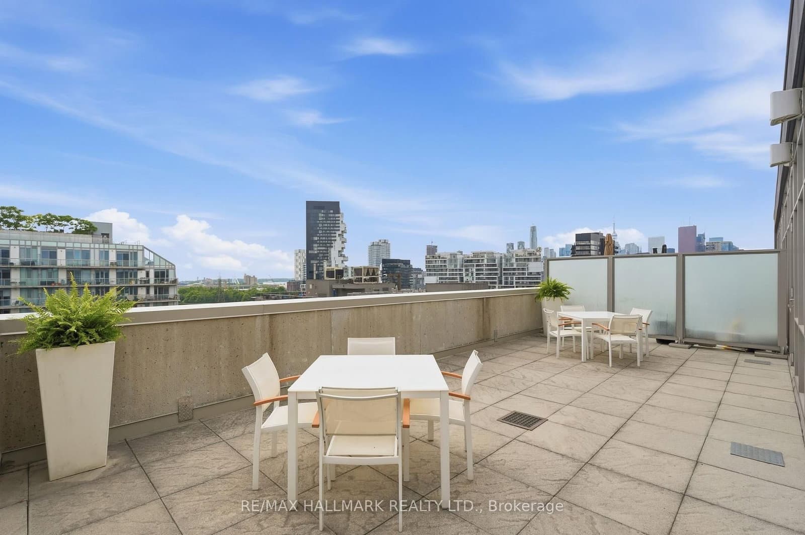 630 Queen Street E, Unit 602 thumbnail 26