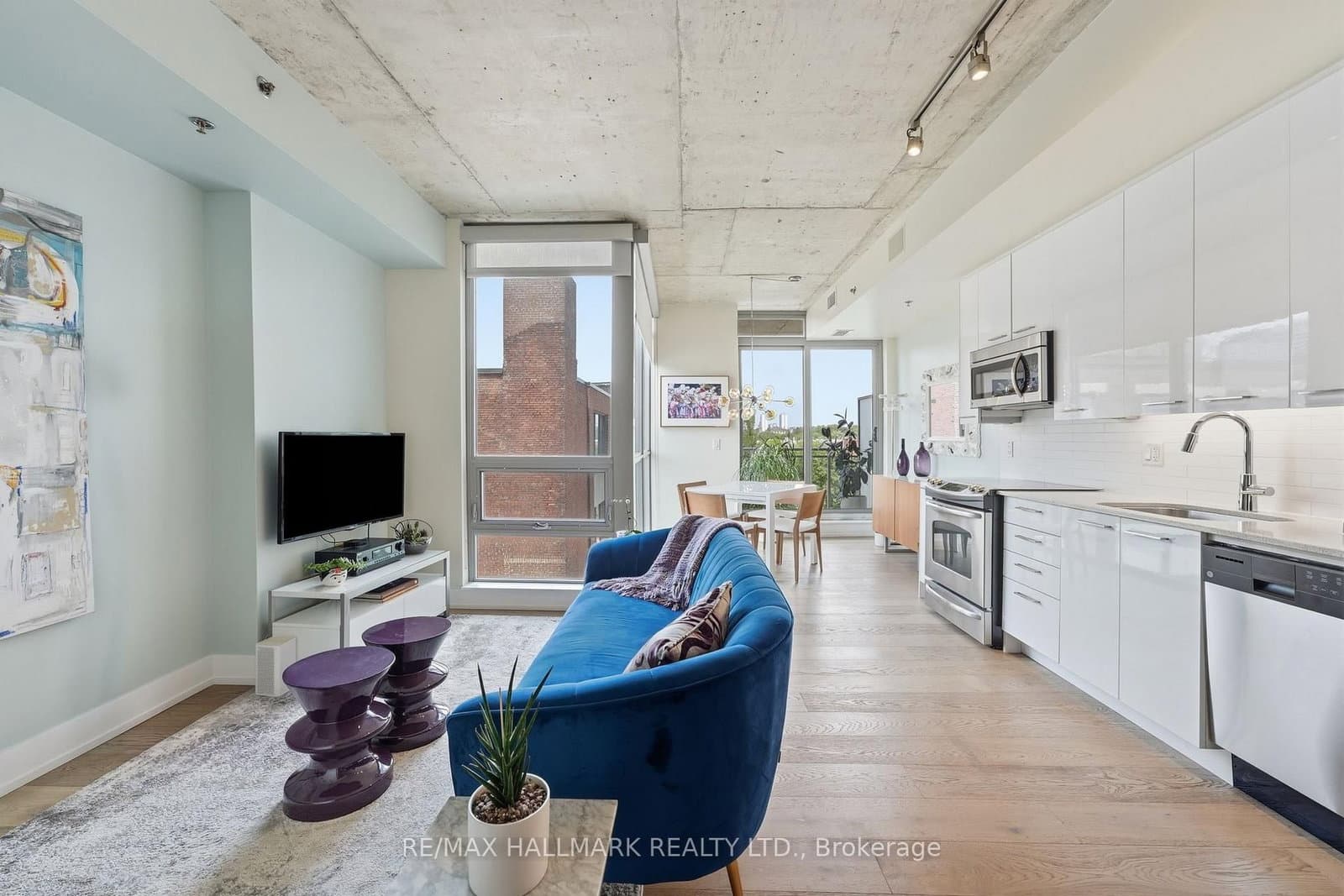 630 Queen Street E, Unit 602 thumbnail 6