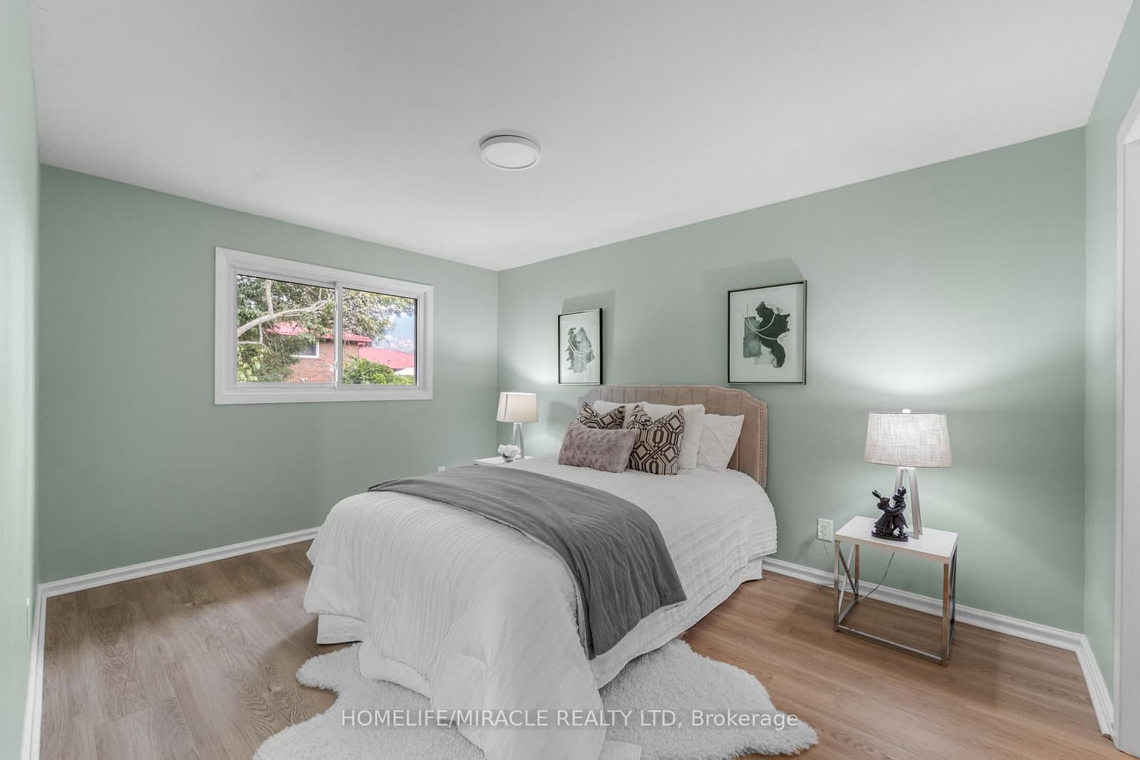 203 Centennial Road thumbnail 21
