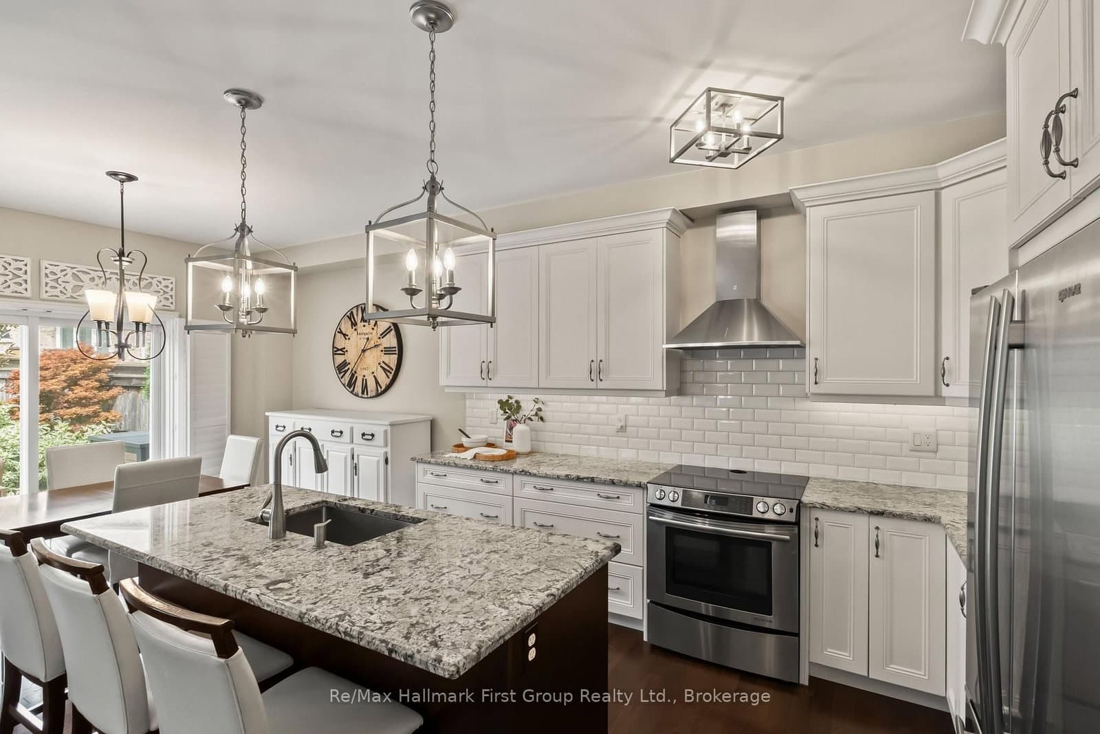 928 Black Cherry Drive thumbnail 12