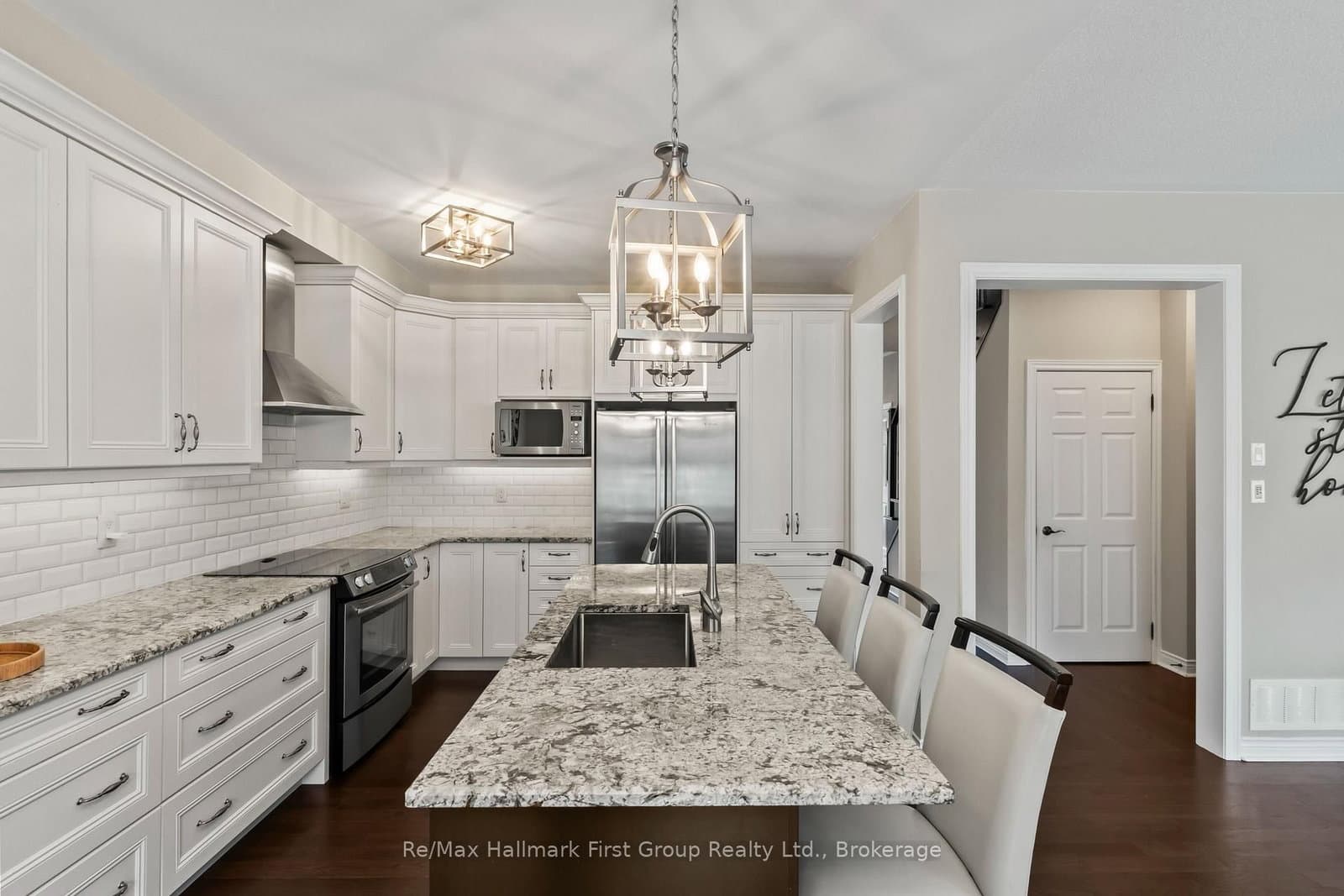 928 Black Cherry Drive thumbnail 16