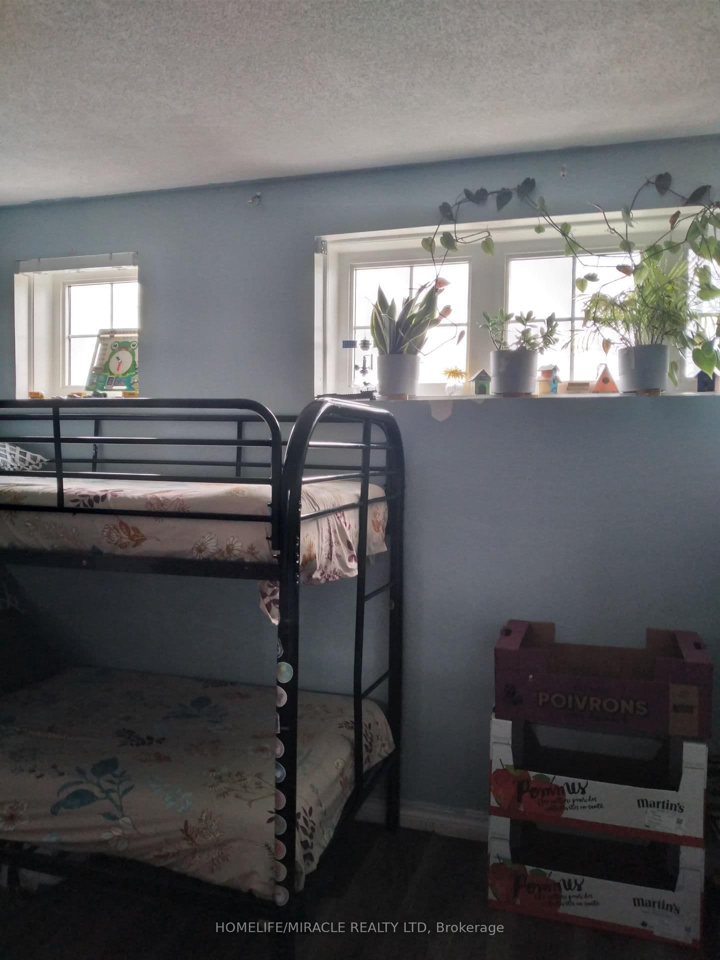 200 Mclevin Avenue, Unit 12 thumbnail 8