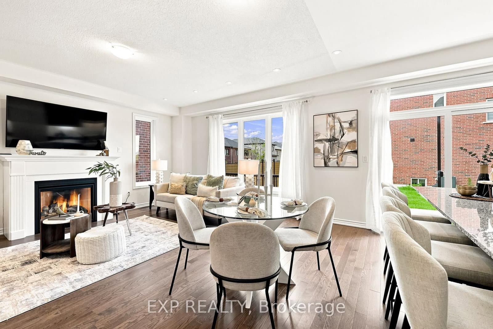 2144 Hallandale Street thumbnail 13