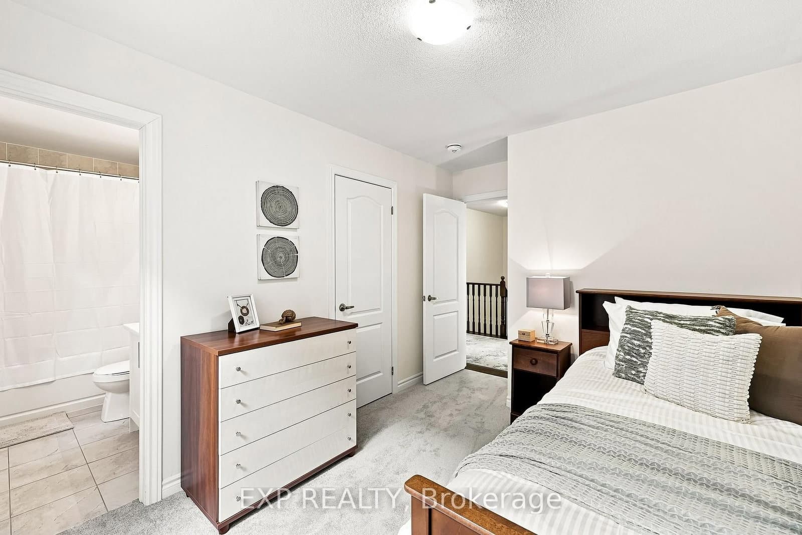 2144 Hallandale Street thumbnail 32