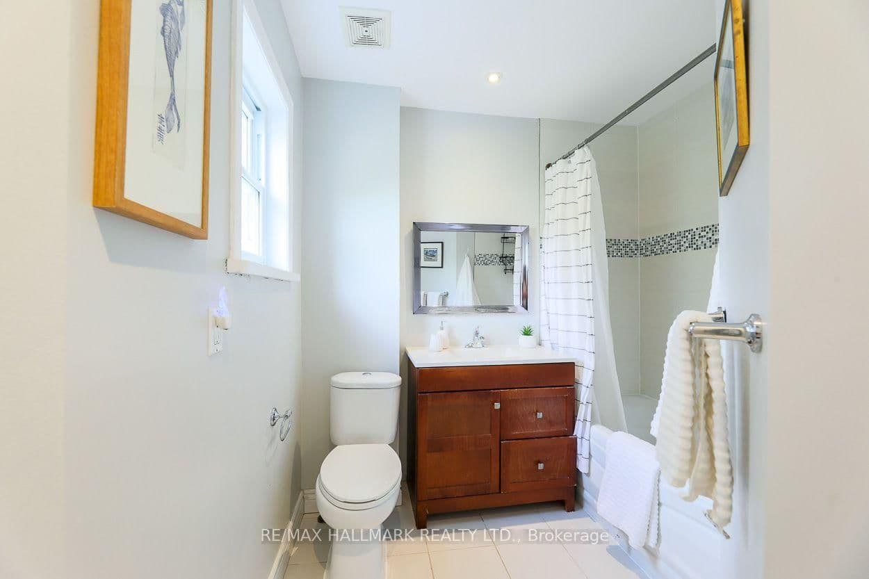 38 Boultbee Avenue thumbnail 17