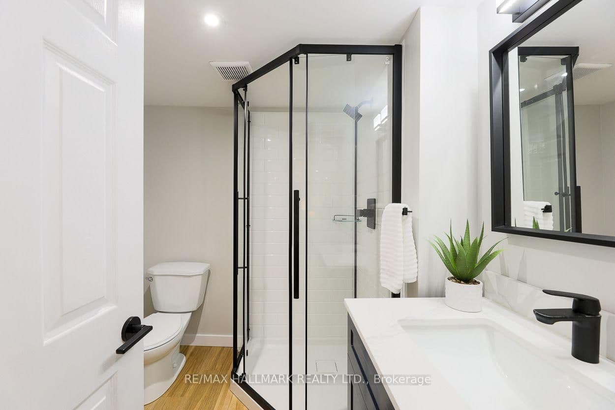 38 Boultbee Avenue thumbnail 18