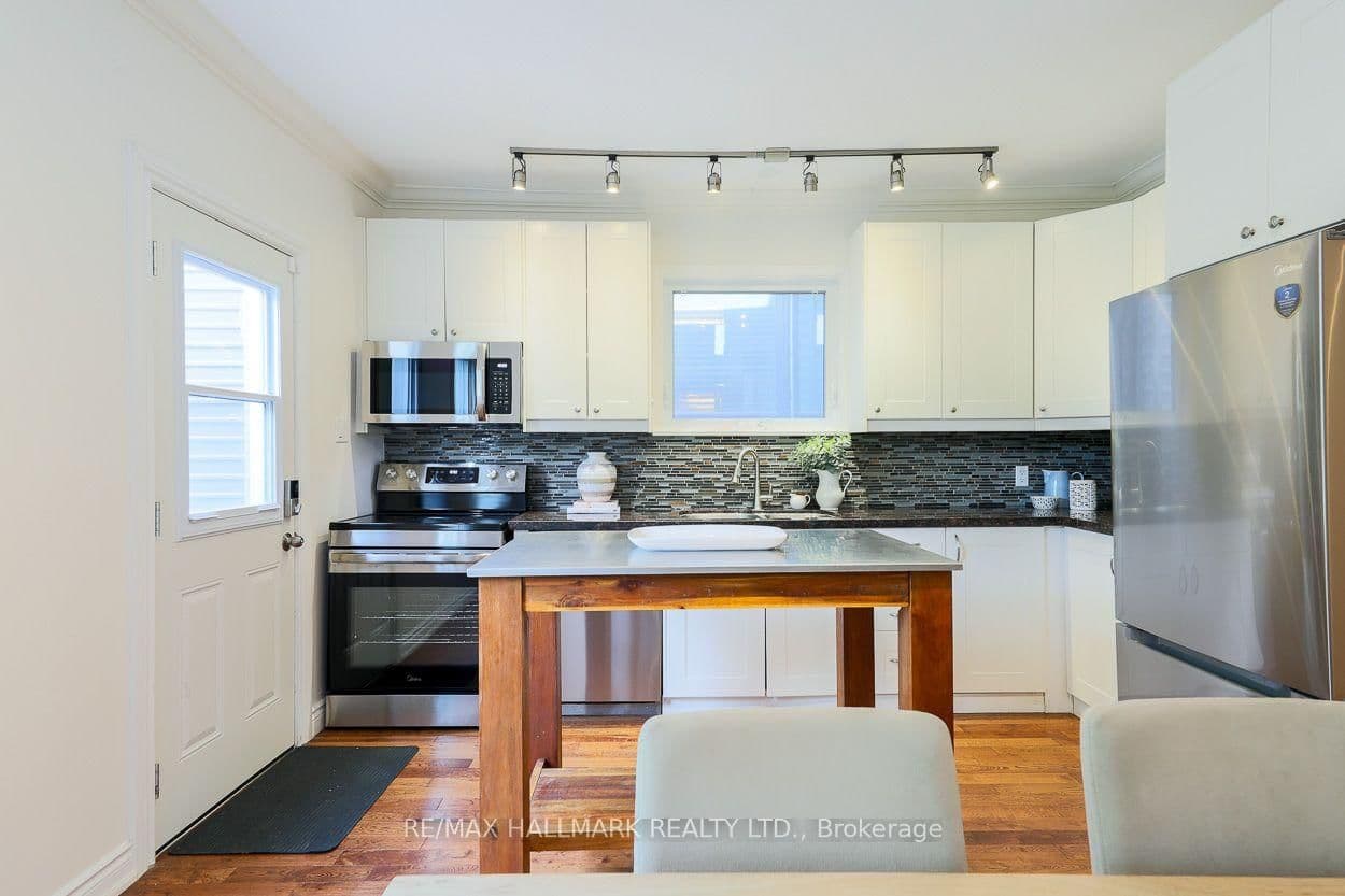 38 Boultbee Avenue thumbnail 8