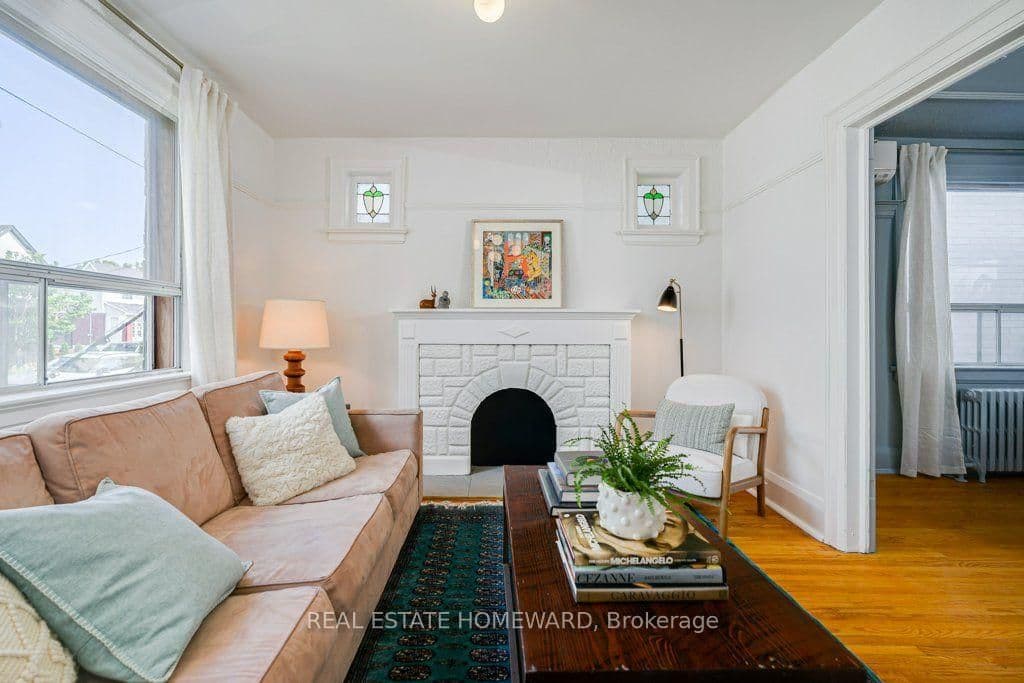 94 Wiley Avenue thumbnail 6