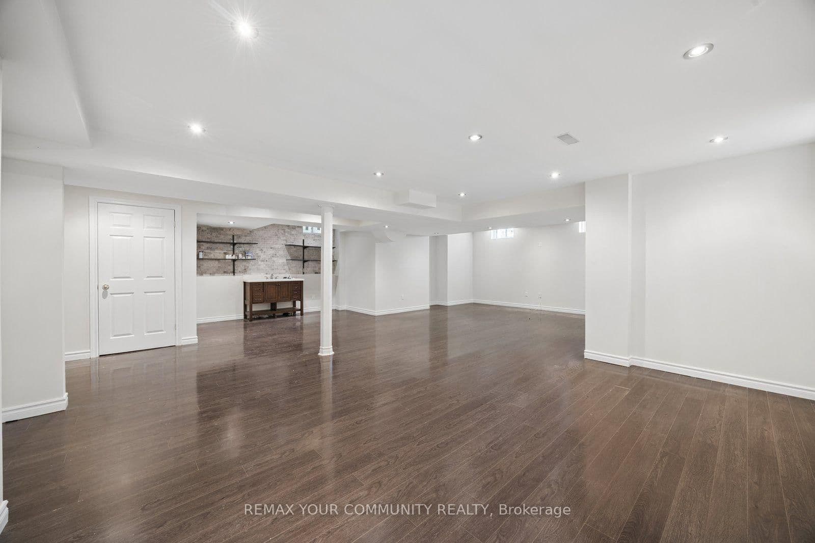 905 Greenhill Avenue thumbnail 20