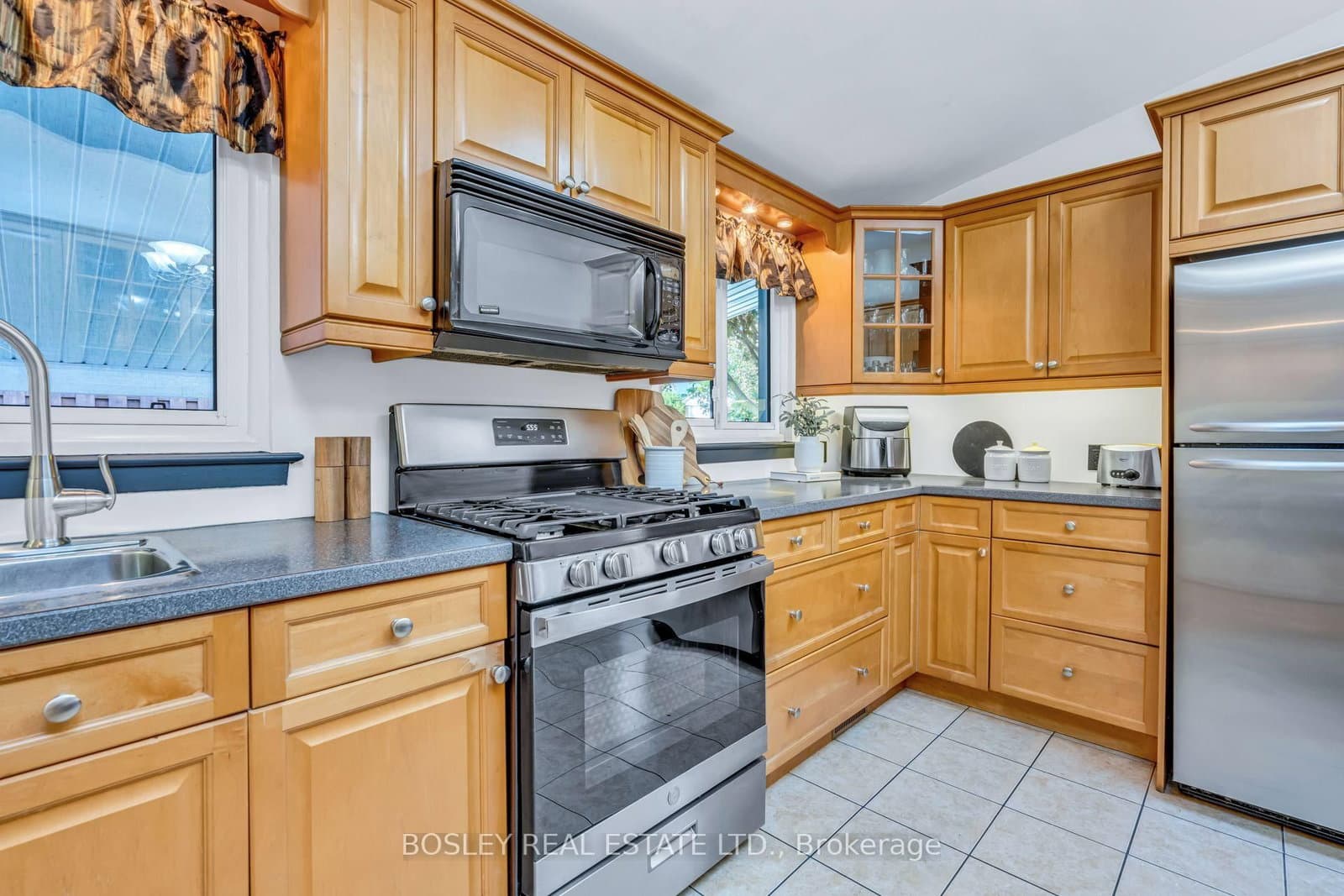 858 Modlin Road thumbnail 17