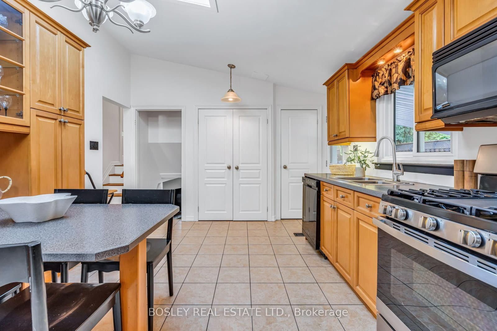 858 Modlin Road thumbnail 19