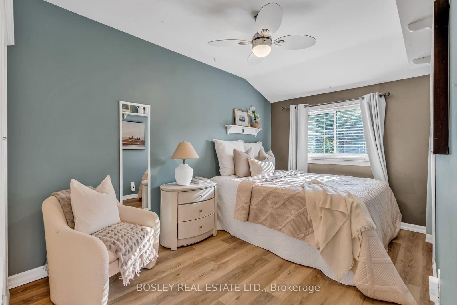 858 Modlin Road thumbnail 24