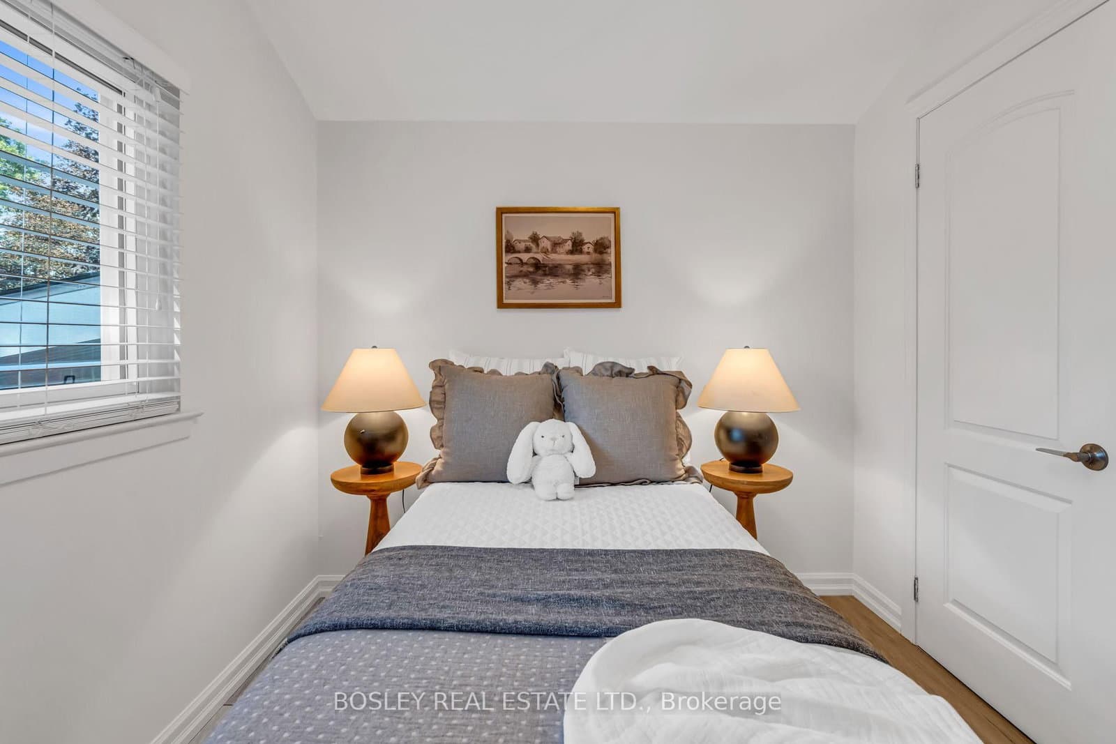 858 Modlin Road thumbnail 27