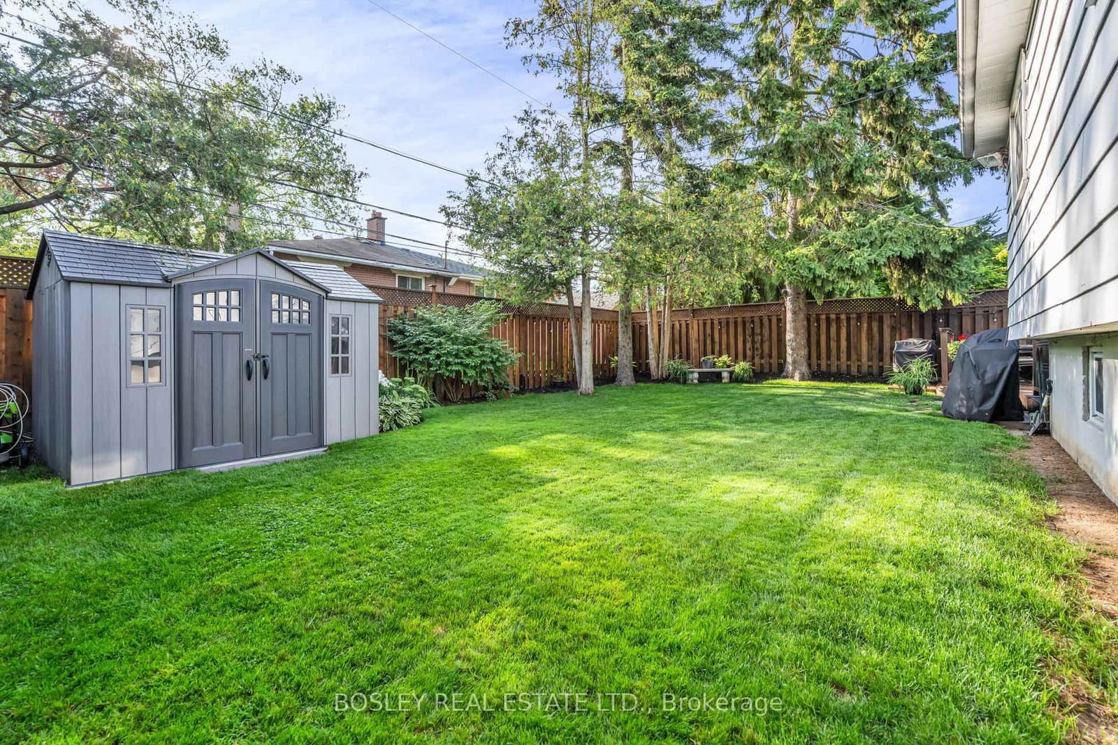 858 Modlin Road thumbnail 44
