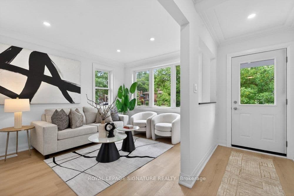 297 Kennedy Road, Unit Main thumbnail 4