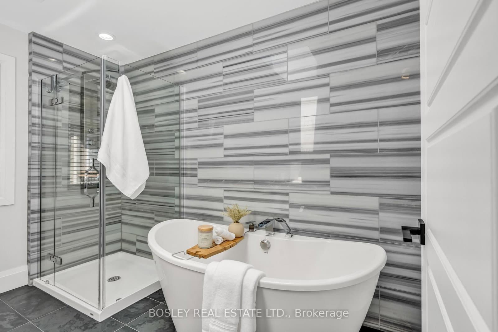 55 Presley Avenue thumbnail 29