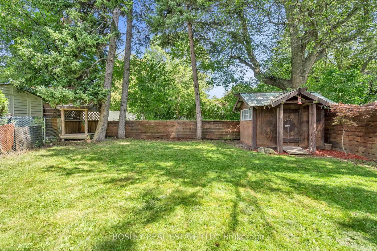 55 Presley Avenue thumbnail 47