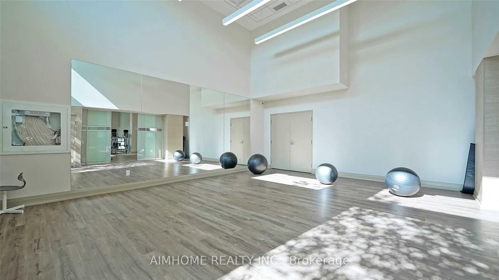195 Bonis Avenue, Unit 2107 thumbnail 6