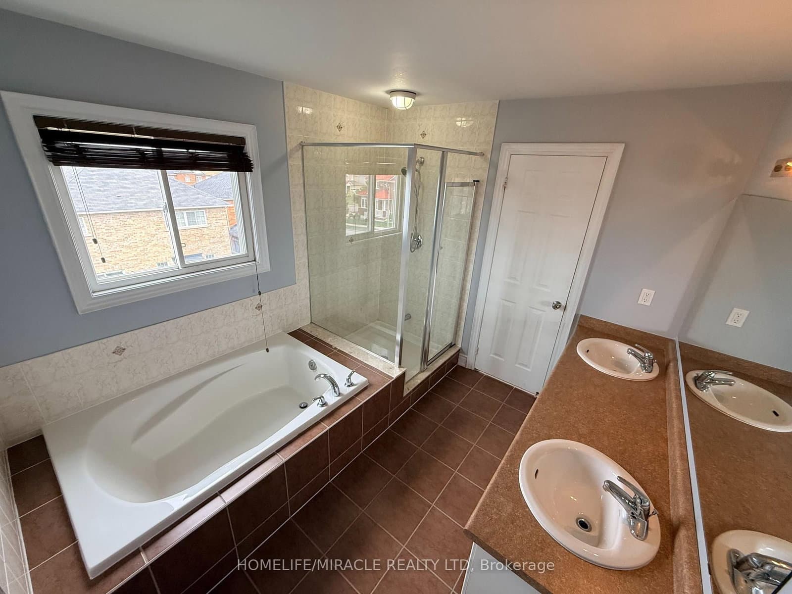 1600 Rockaway Street thumbnail 21