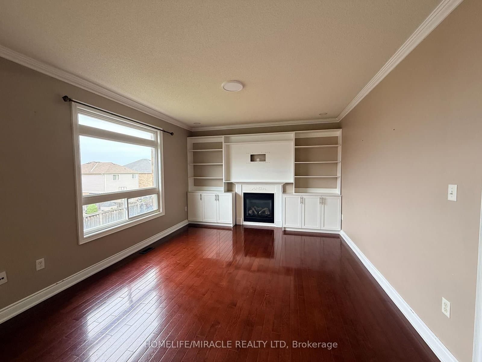 1600 Rockaway Street thumbnail 9