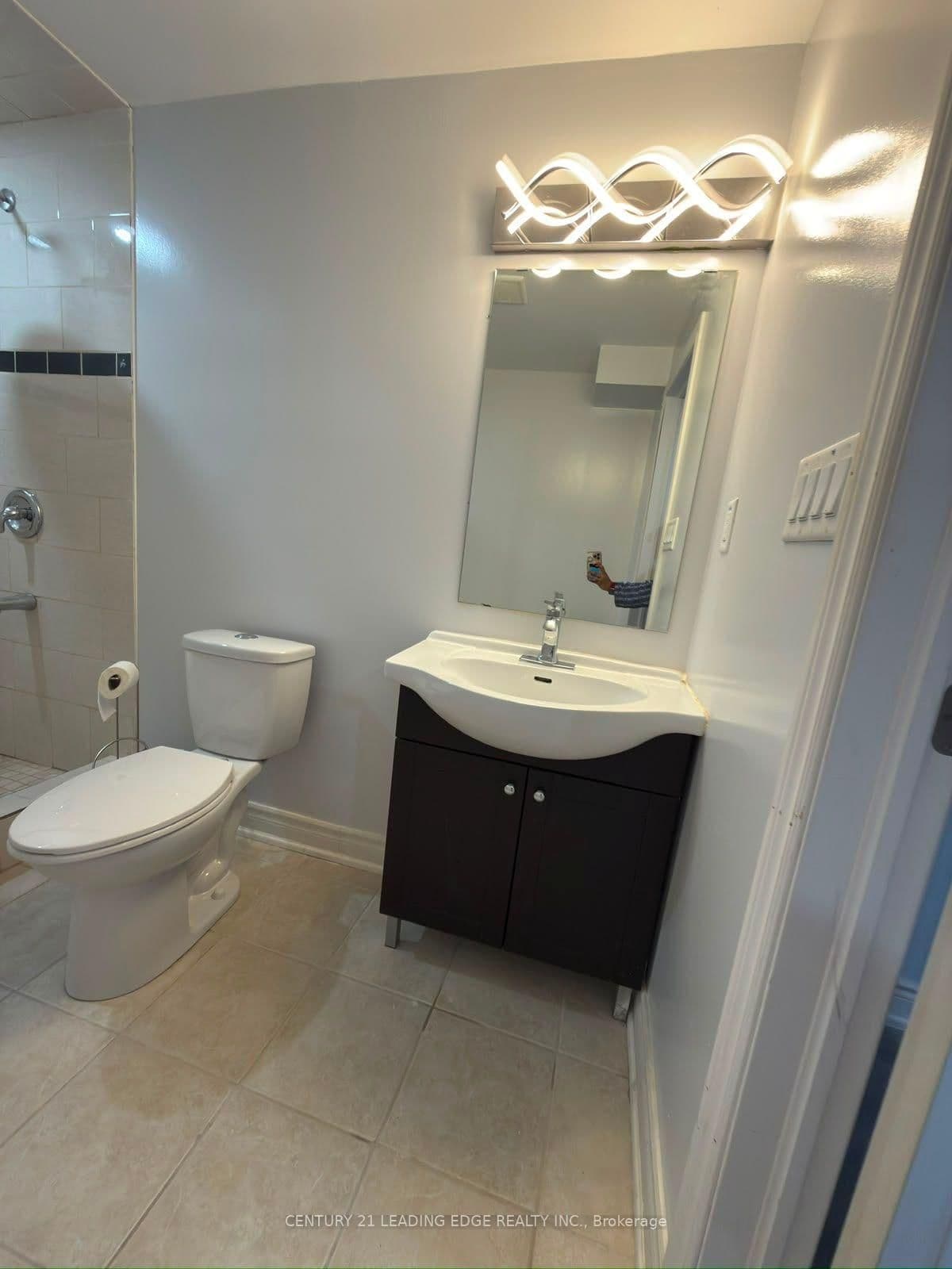 1373 Clearbrook Drive thumbnail 8