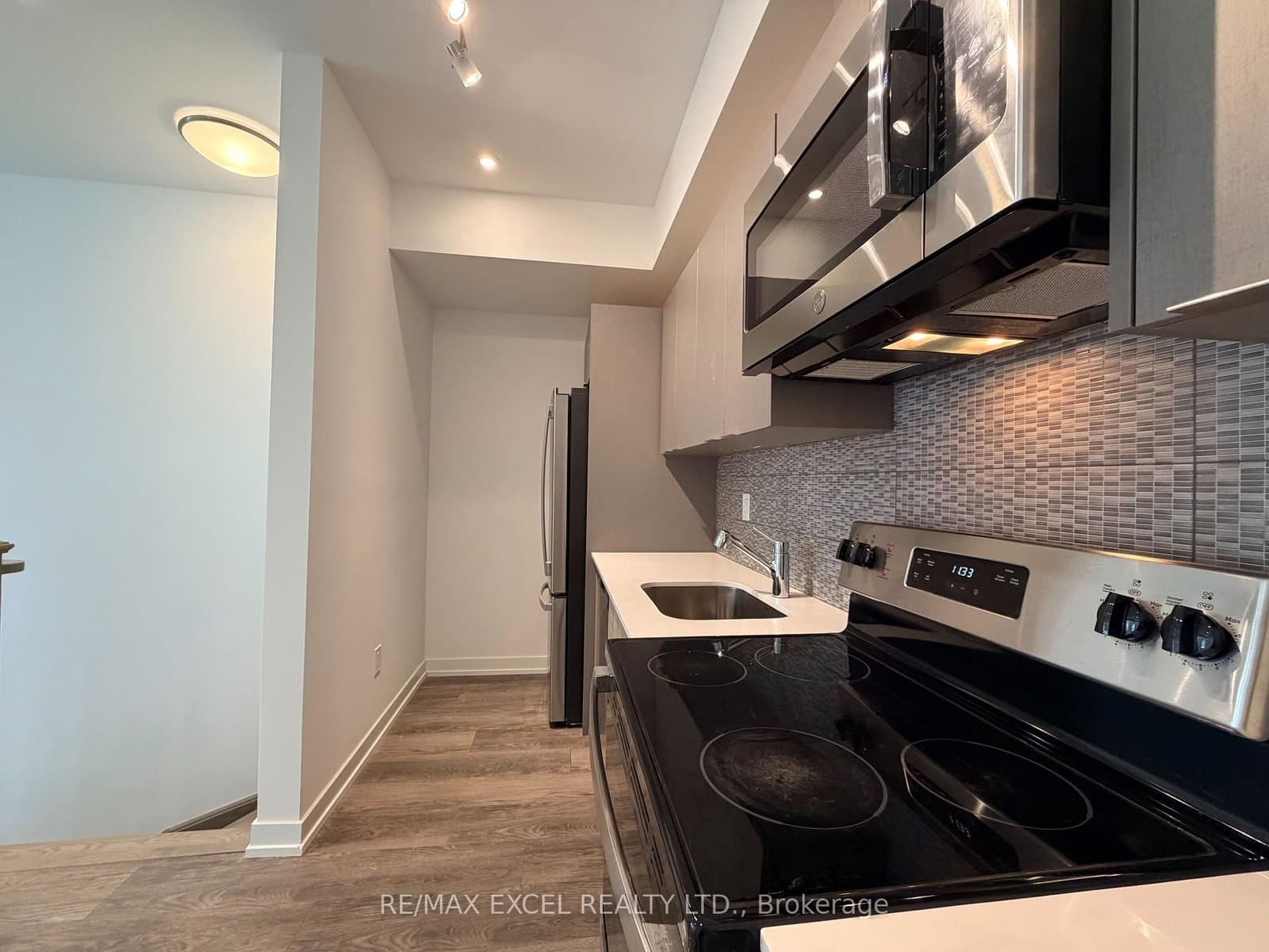 3069 Pharmacy Avenue, Unit 5 thumbnail 7