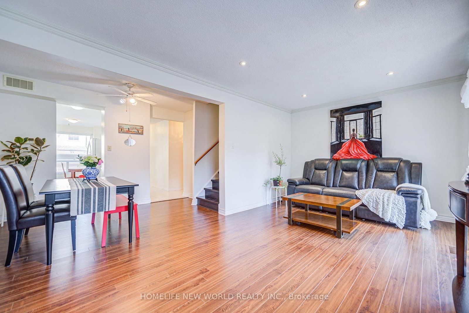 44 Chester Le Boulevard, Unit 39 thumbnail 13