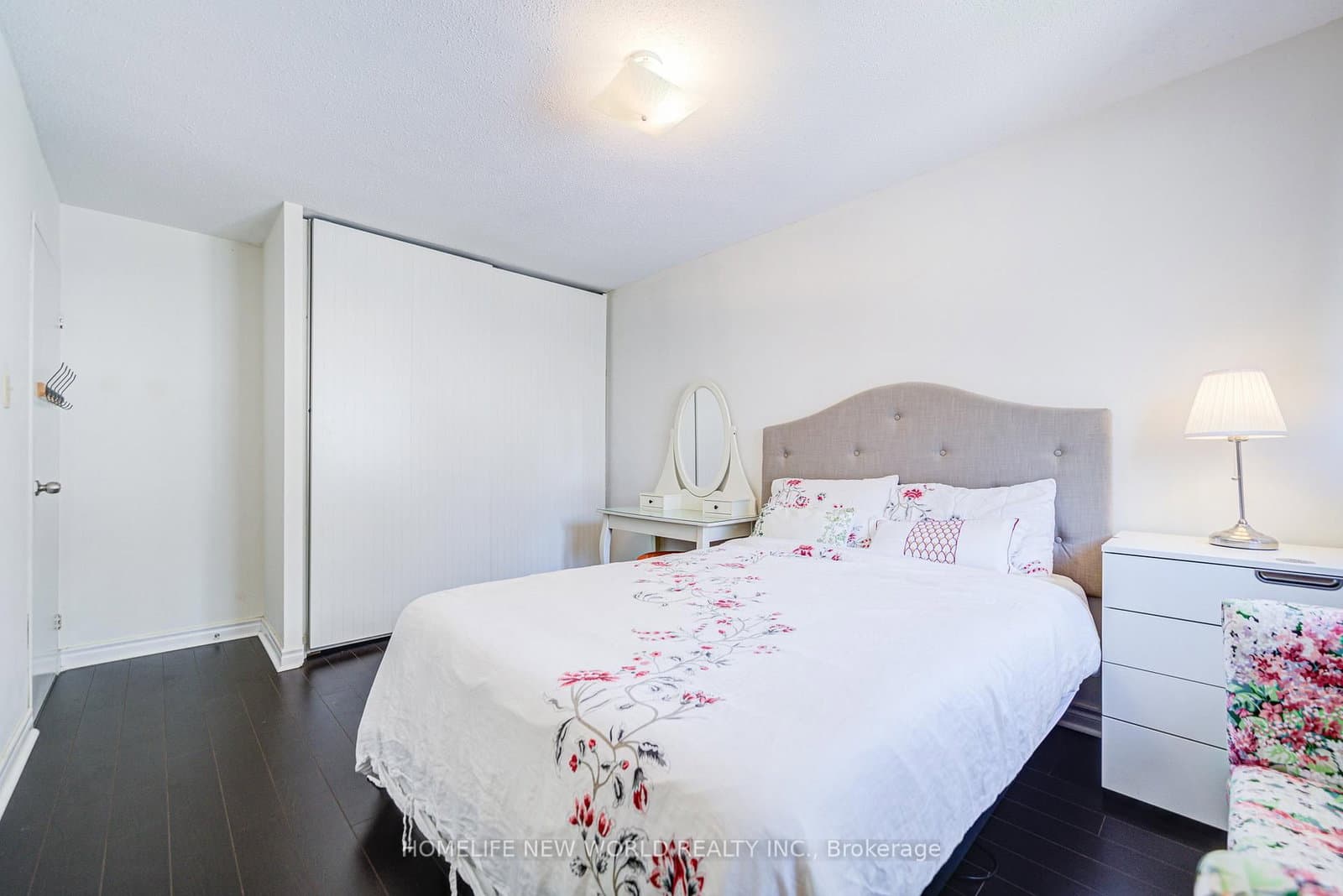 44 Chester Le Boulevard, Unit 39 thumbnail 24