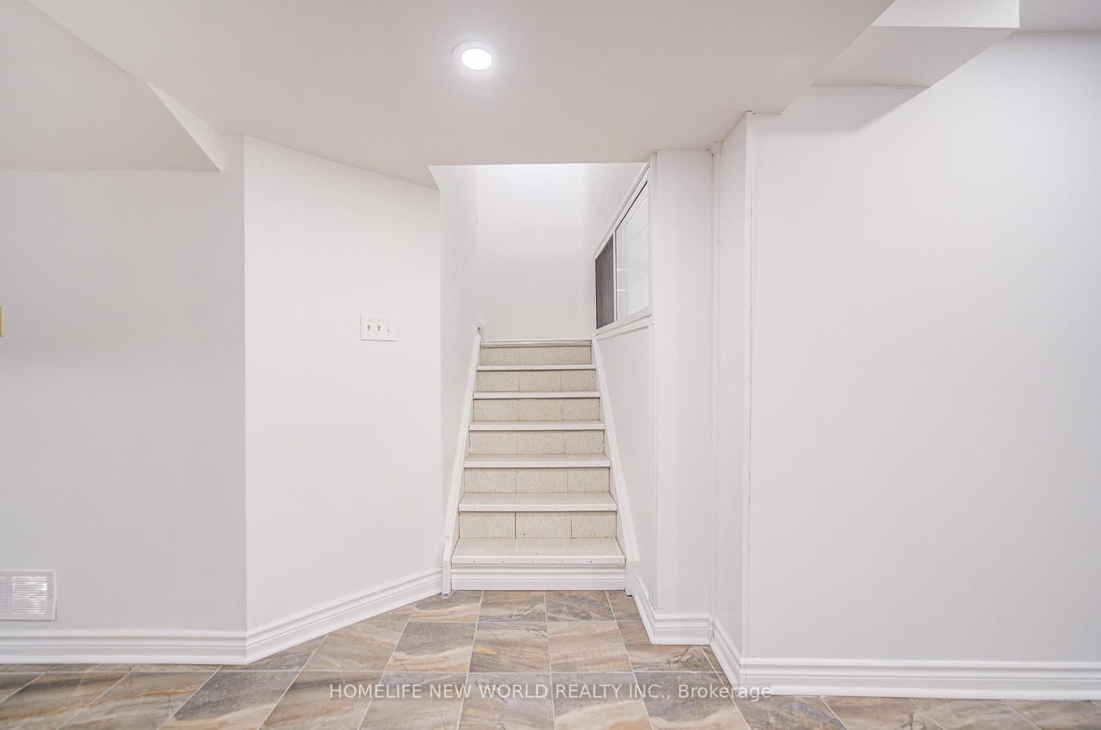 44 Chester Le Boulevard, Unit 39 thumbnail 31