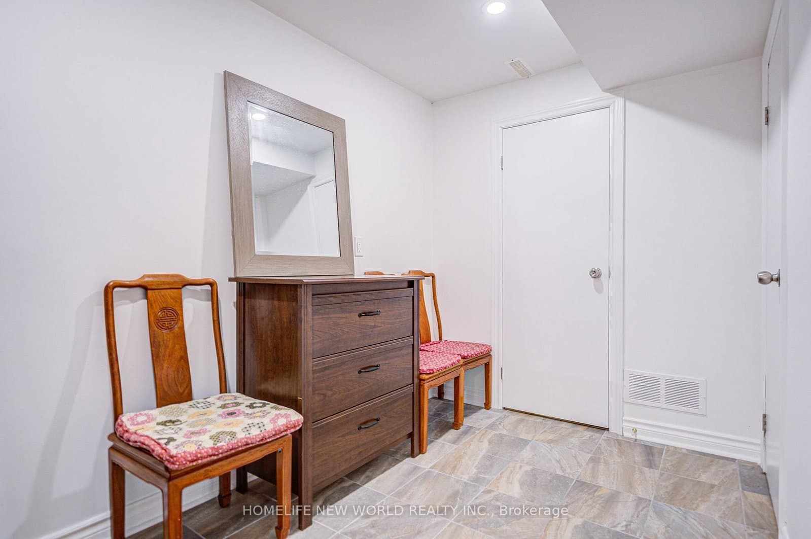 44 Chester Le Boulevard, Unit 39 thumbnail 37