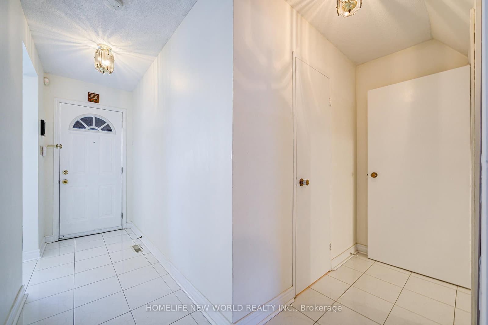 44 Chester Le Boulevard, Unit 39 thumbnail 4
