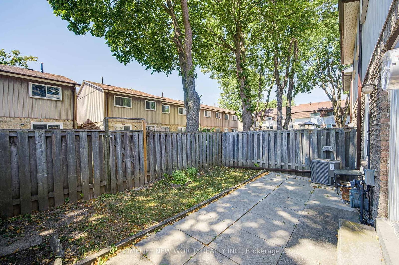 44 Chester Le Boulevard, Unit 39 thumbnail 49