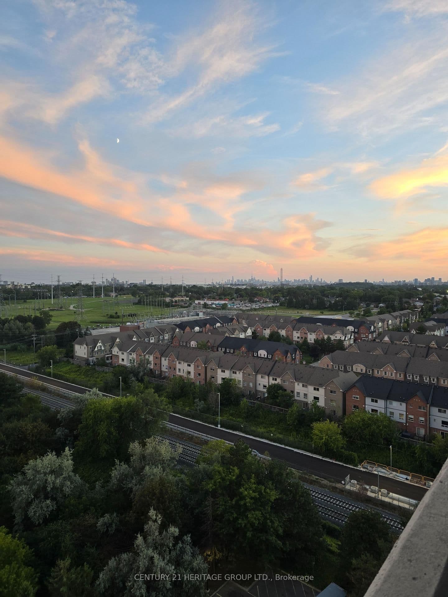 301 Prudential Drive, Unit 1708 thumbnail 29