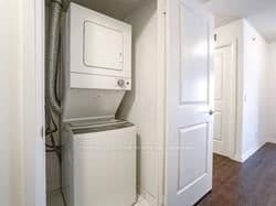 30 Meadowglen Place, Unit 219 thumbnail 18