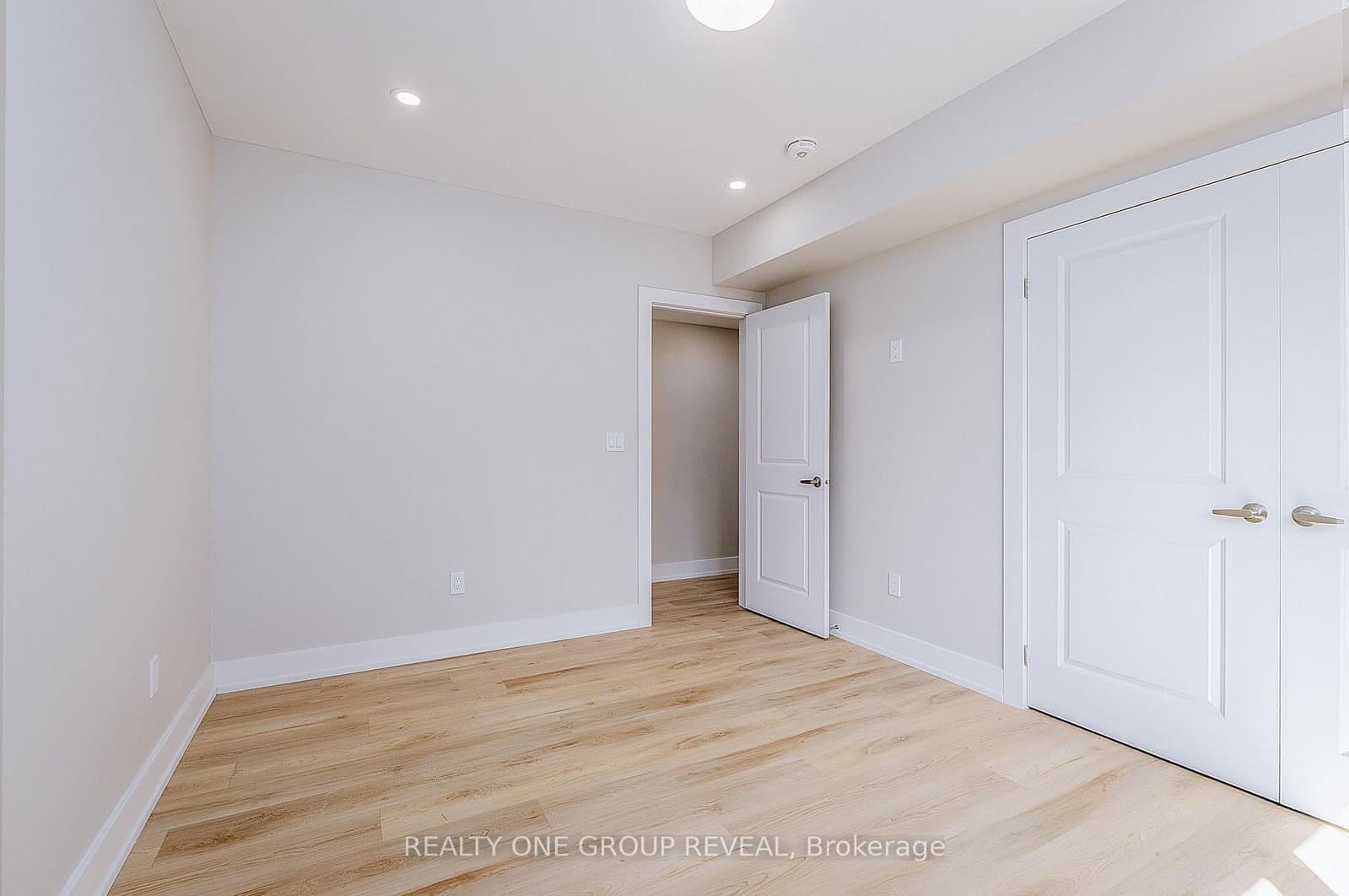 24 Queen Street, Unit 1 thumbnail 12
